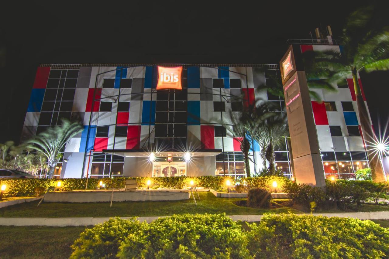 Ibis Vitoria Aeroporto Hotel Luaran gambar