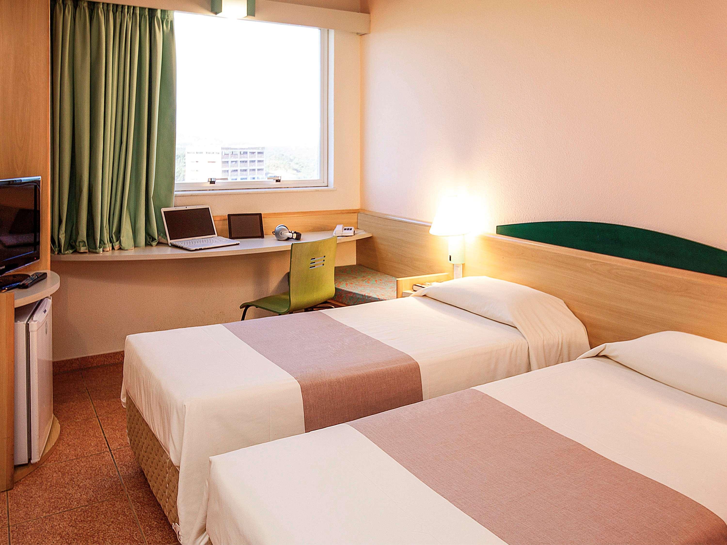 Ibis Vitoria Aeroporto Hotel Luaran gambar